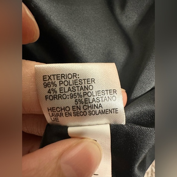 ANTONIO MELANI Pink Floral Pencil Skirt with Black Lace size 6 - Picture 7 of 7